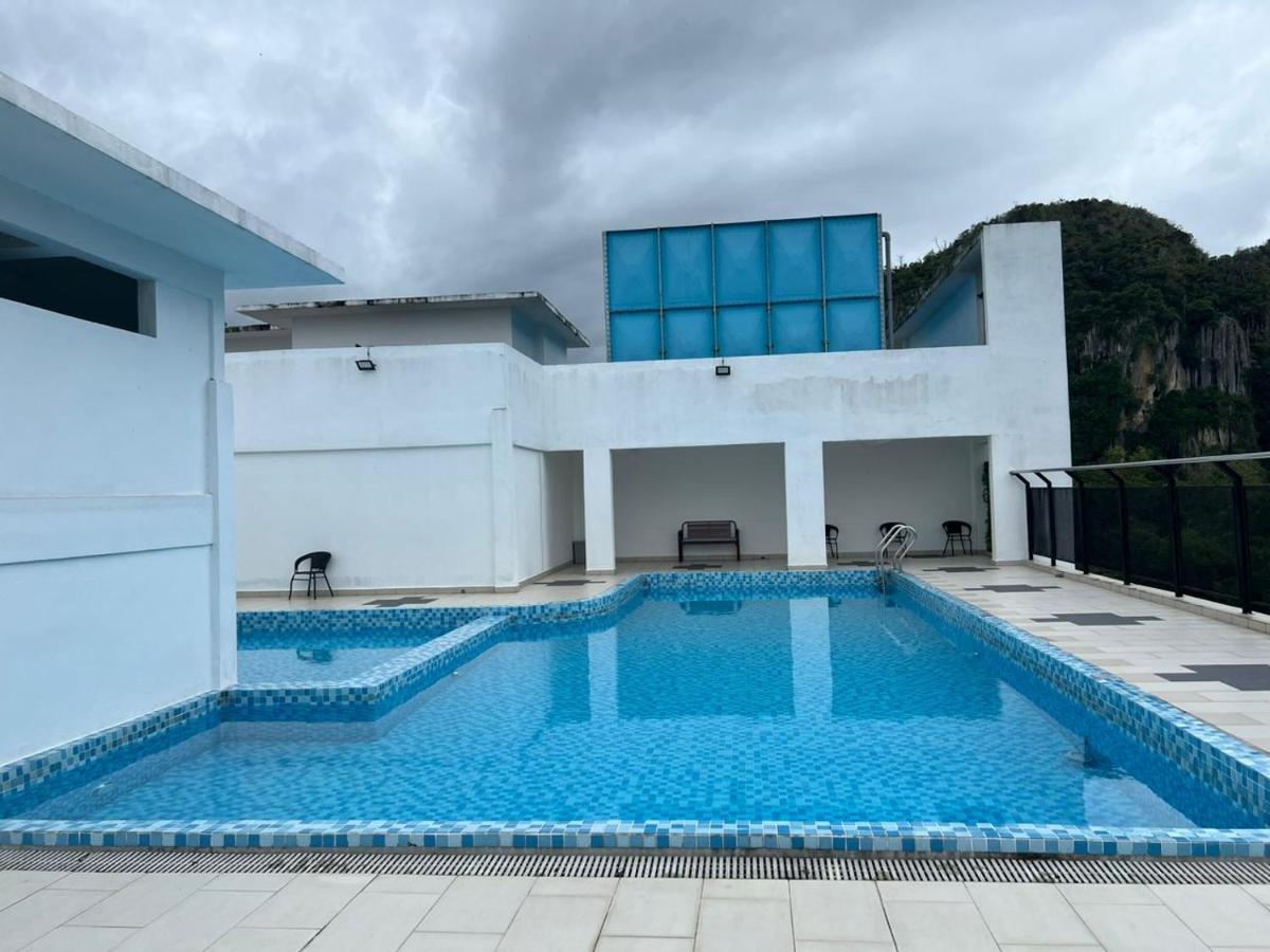 Hassma Studio Apartment At Kompleks Mutiara Gm Gua Musang Dış mekan fotoğraf